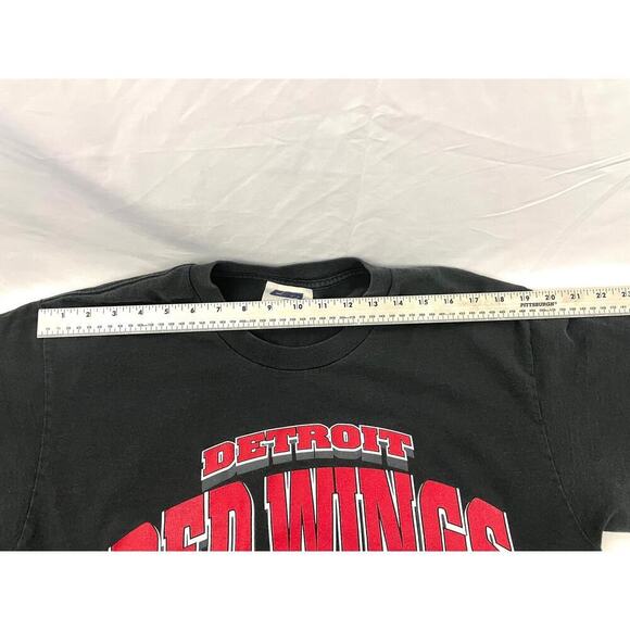 VTG Detroit Red Wings NHL Shirt L 1990's Black Hockey Sports TShirt - Picture 8 of 14